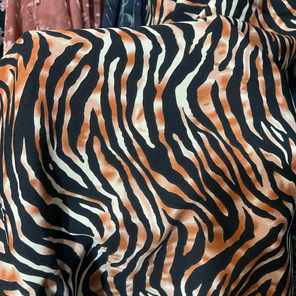 kain wolpeach motif zebra premium - kain soft wolfis motif animal ekslusif - kain monalisa premium a