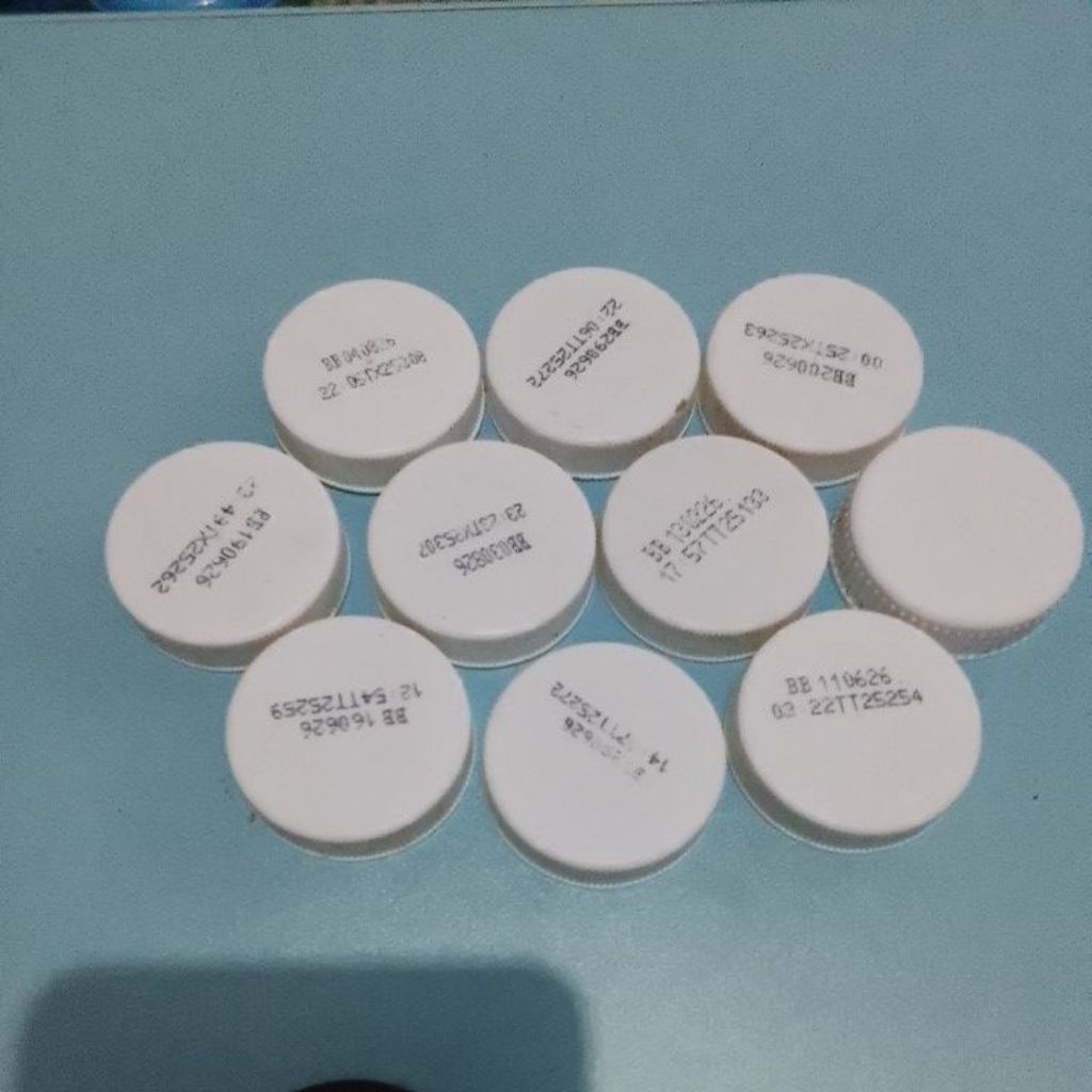 Tutup Botol Plastik Putih Bekas Bersih