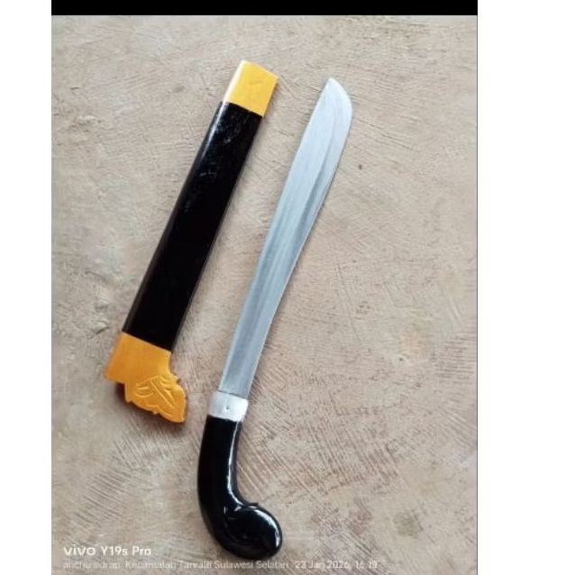 pisau pendek bar