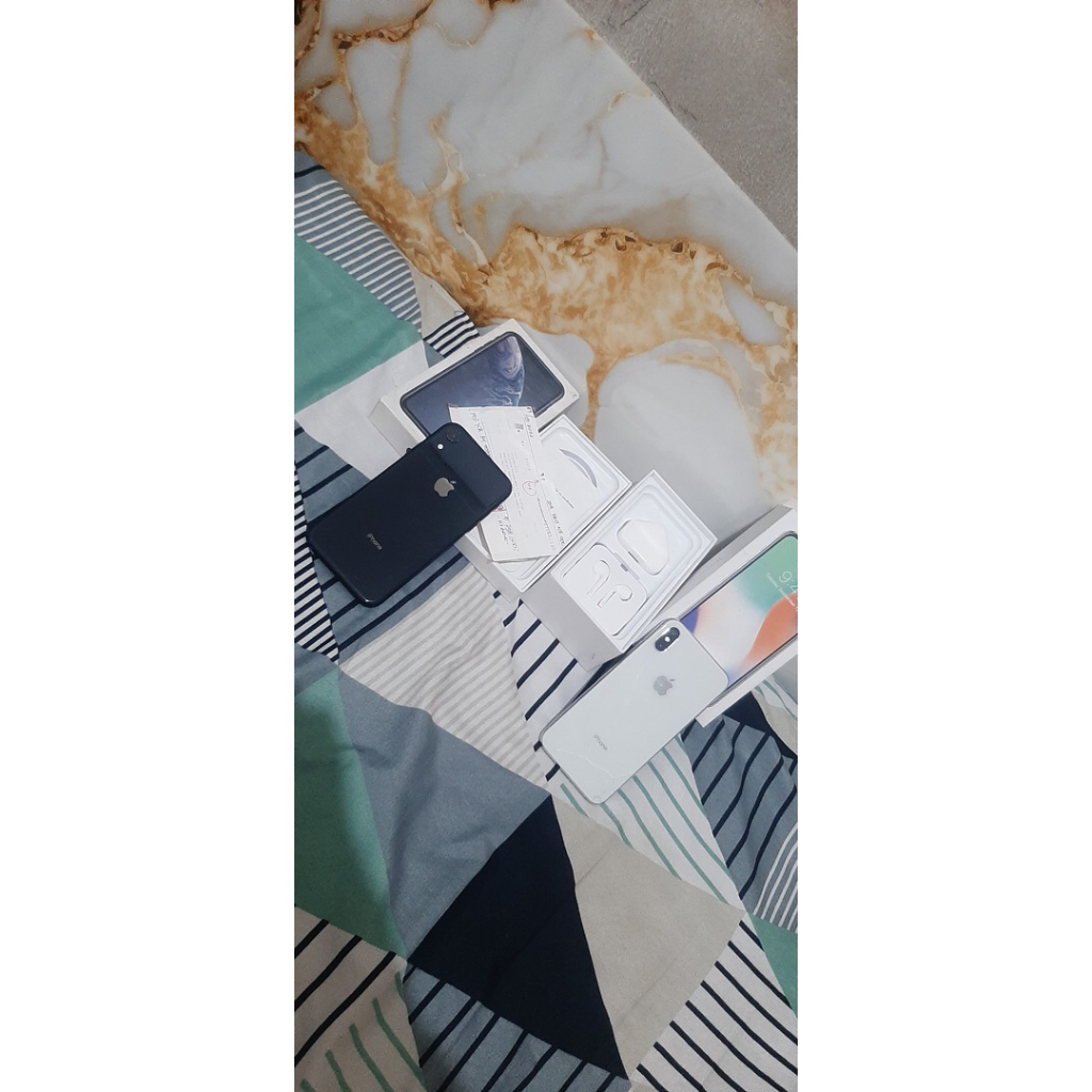 iphone xr & iphone x 64Gb