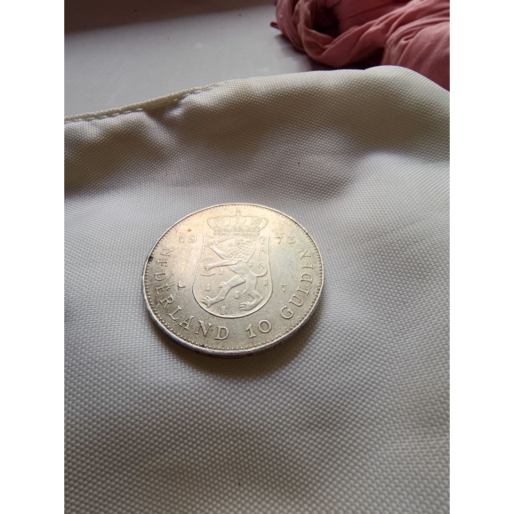 KOIN PERAK 10 GULDEN JULIANA 1973.
