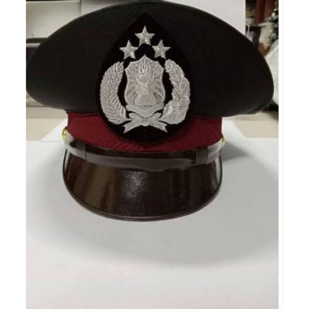 Topi Pet Polri Bintara