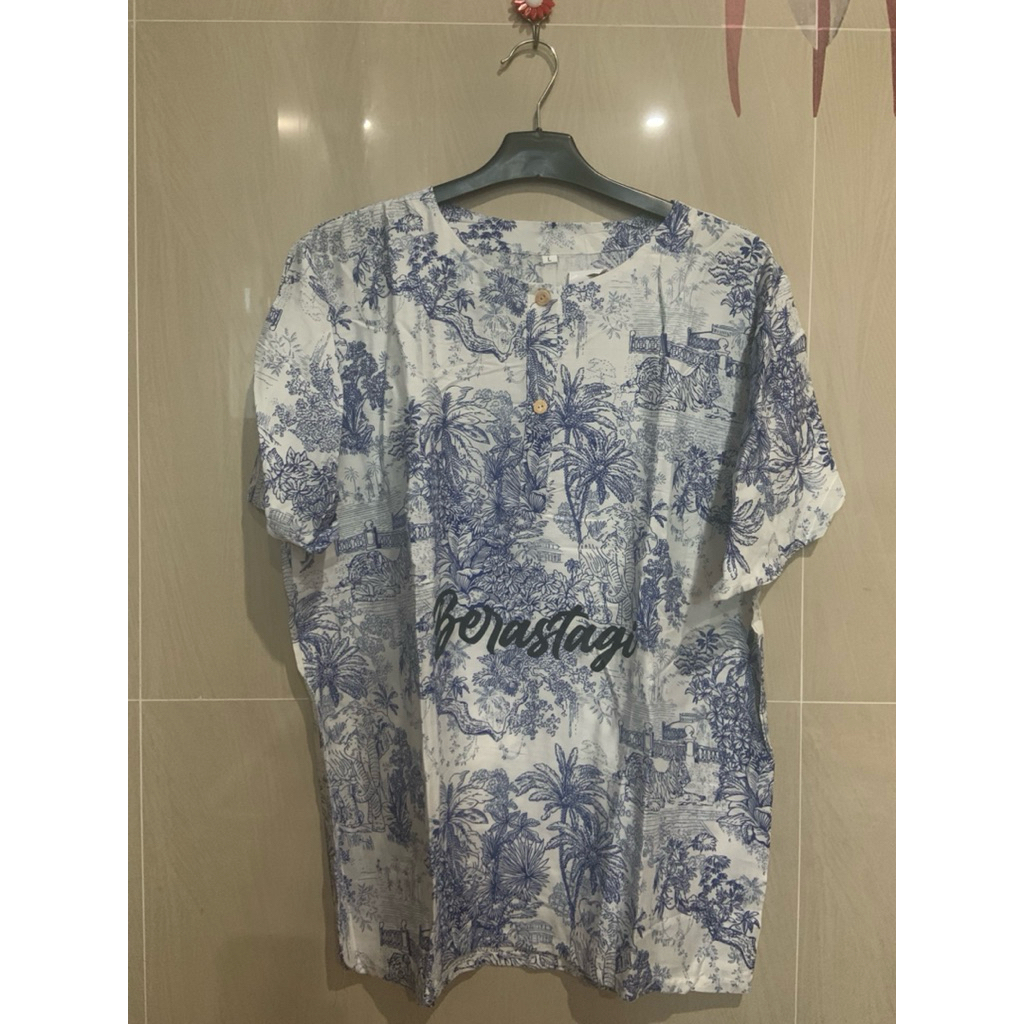 Baju Kaos Batik Pria Wanita Unisex Berastagi