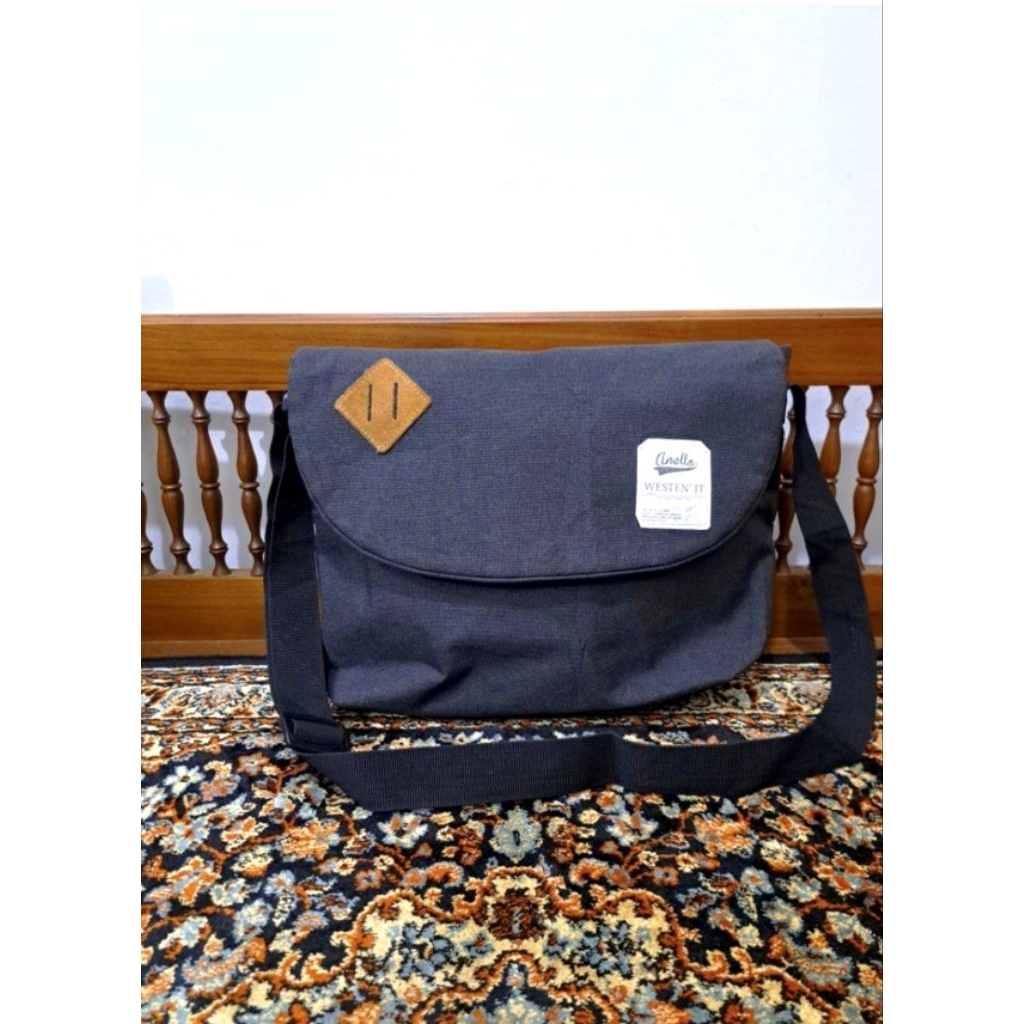 Tas sling bag anello