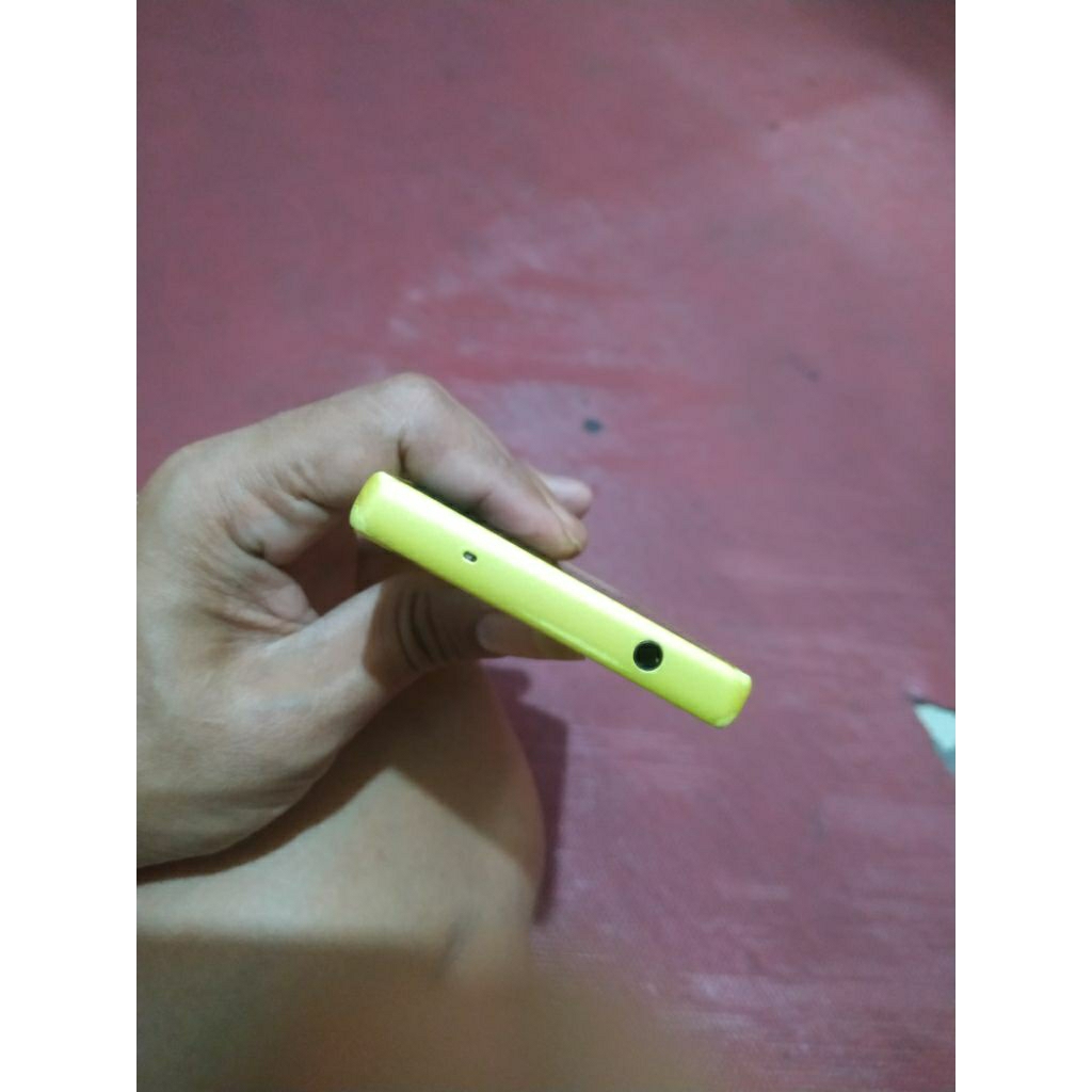 sony xperia Z5 compact. minus baca deskripsi.