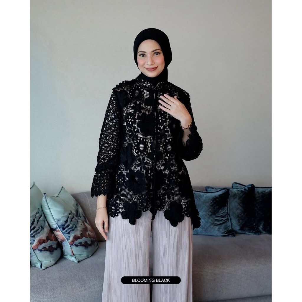 AISHA BLOUSE SARAH THE LABEL