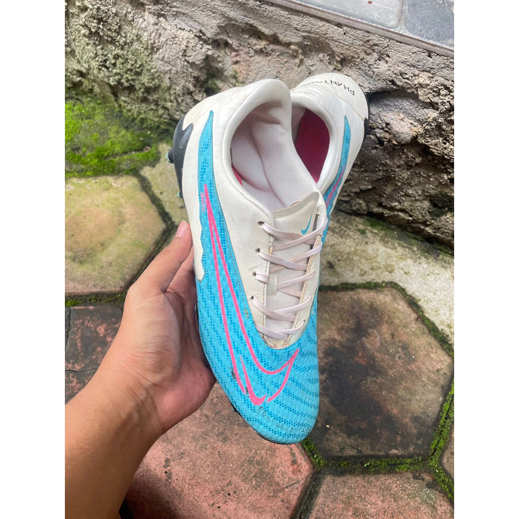 Nike Phantom Gx Academy second