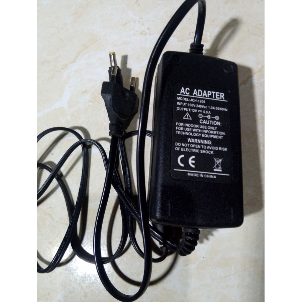 cas adaptor DC 12 volt