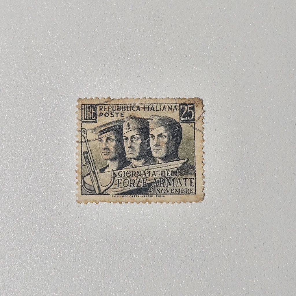 Perangko Militer Hari Angkatan Bersenjata Italia: Giornata delle Forze Armate (Perangko Lama 1949)