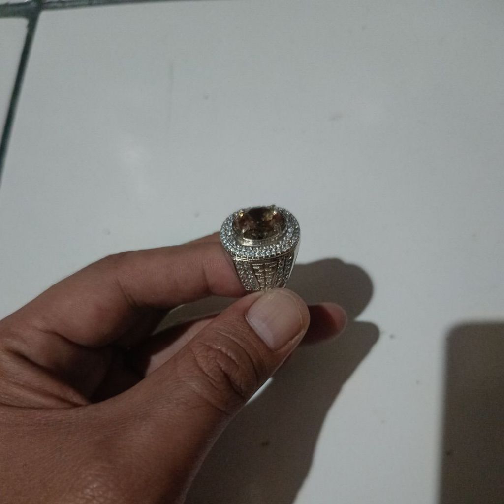 Natural Color Change Zultanite (3,16 Ct Memo JAVA)