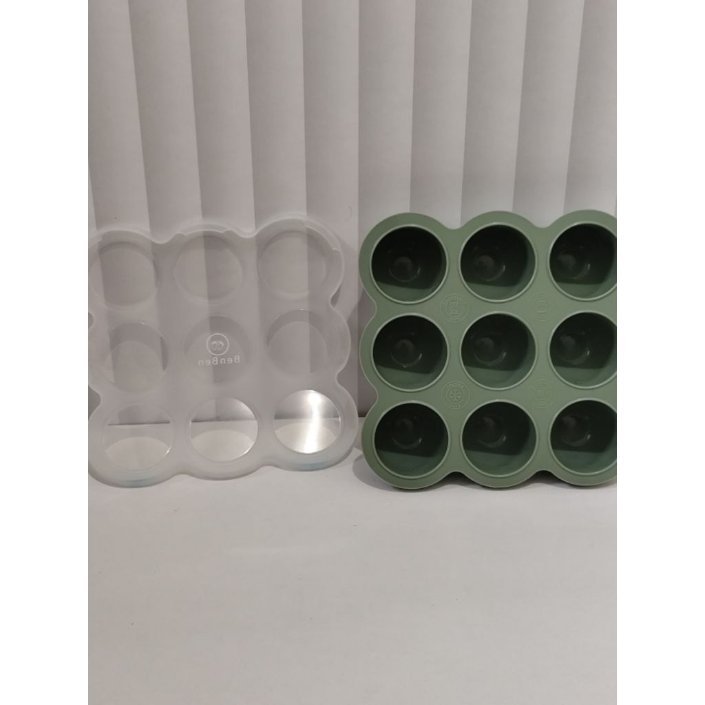 PRELOVED BENBEN SILICON FOOD CONTAINER WADAH MPASI
