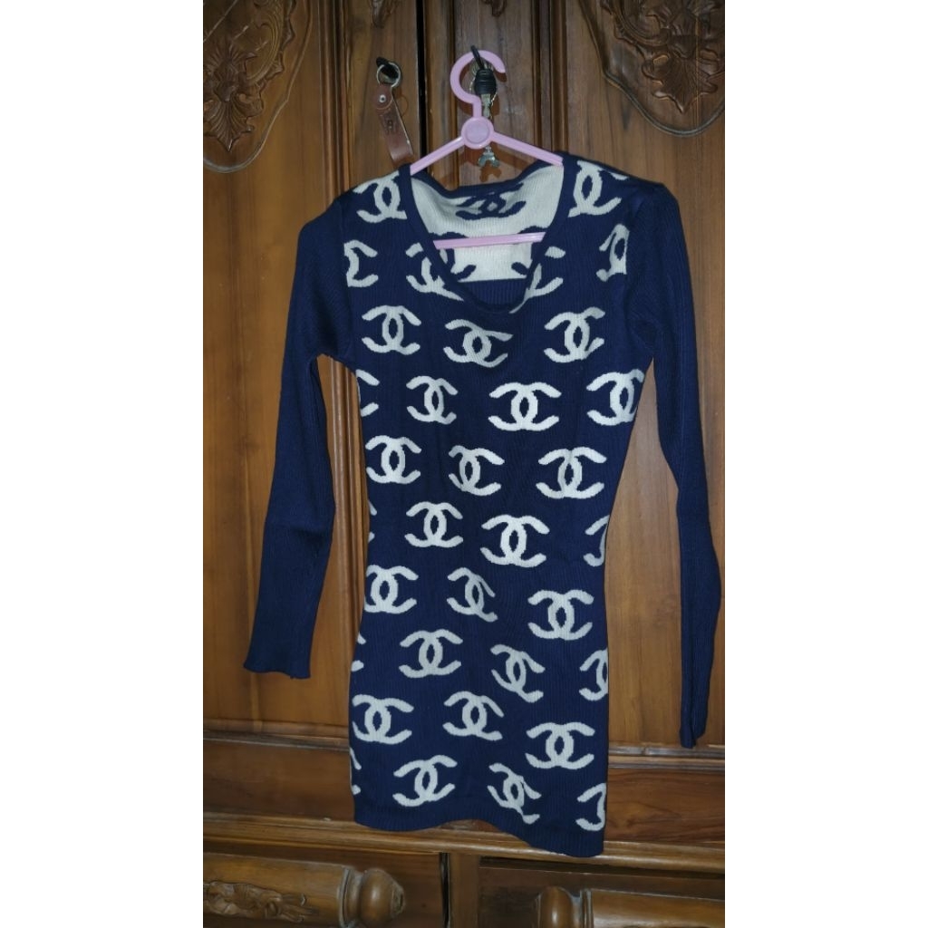 preloved sweater rajut wanita