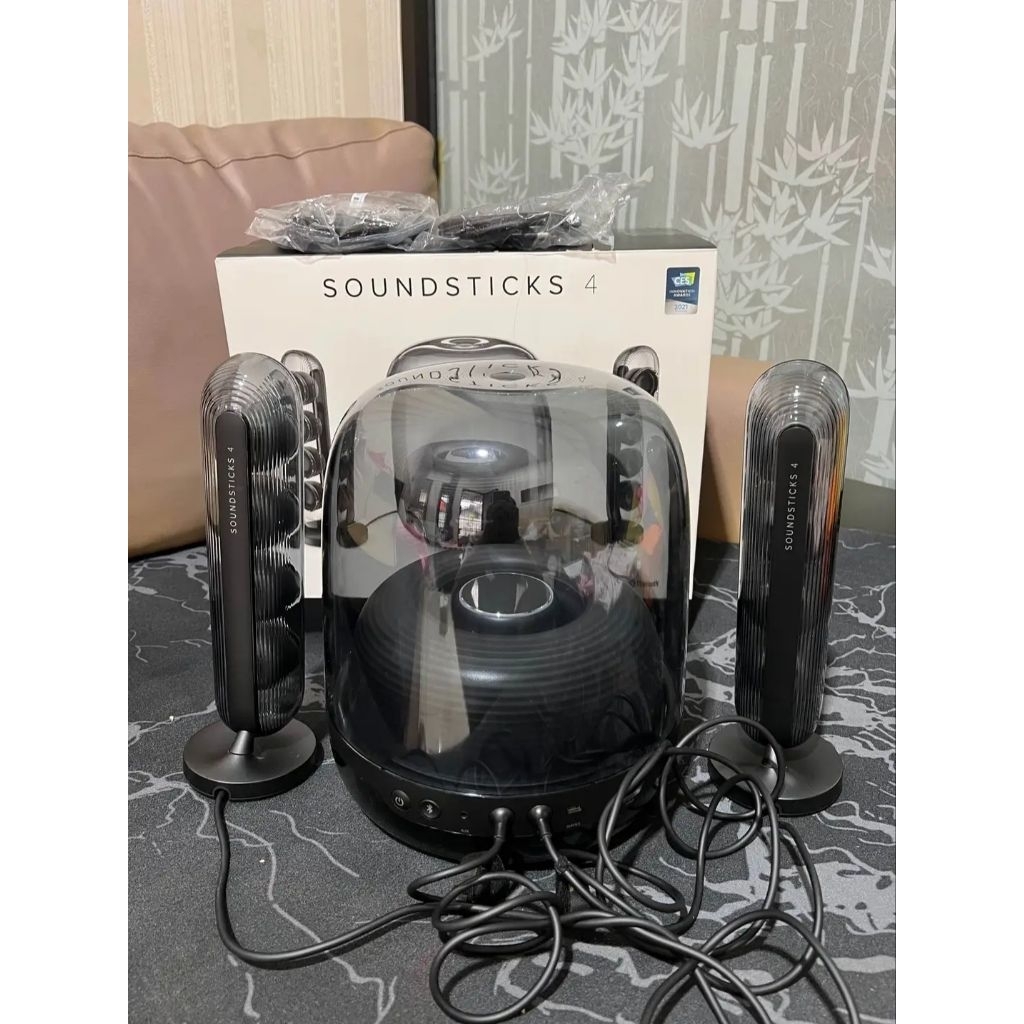 harman kardon soundstick 4 second like new