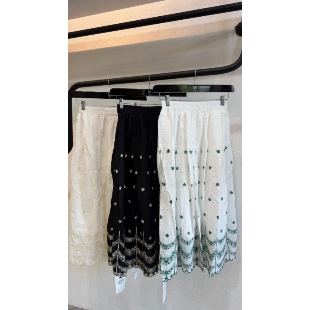 rok bordir tabur bunga