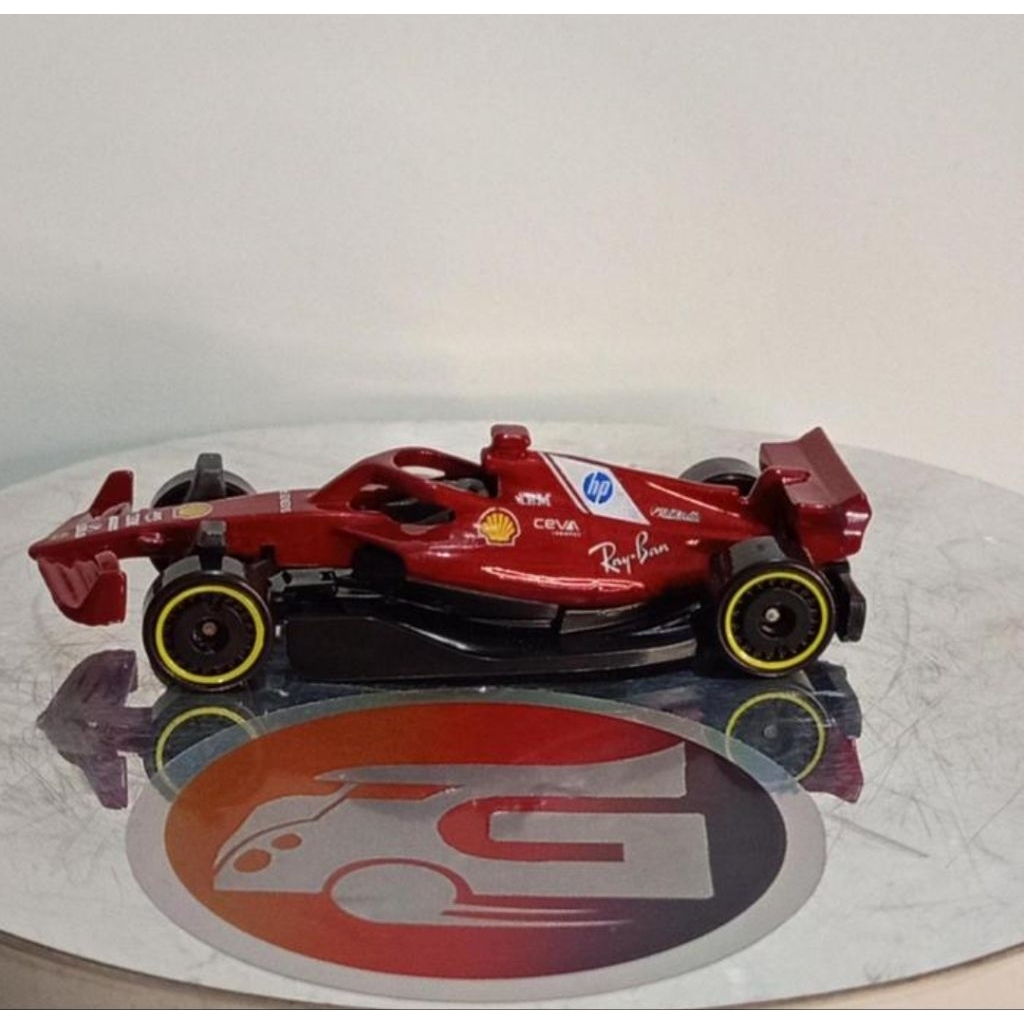 Hot Wheels Formula 1 Scuderia Ferrari HP Red Unspun - Hotwheels