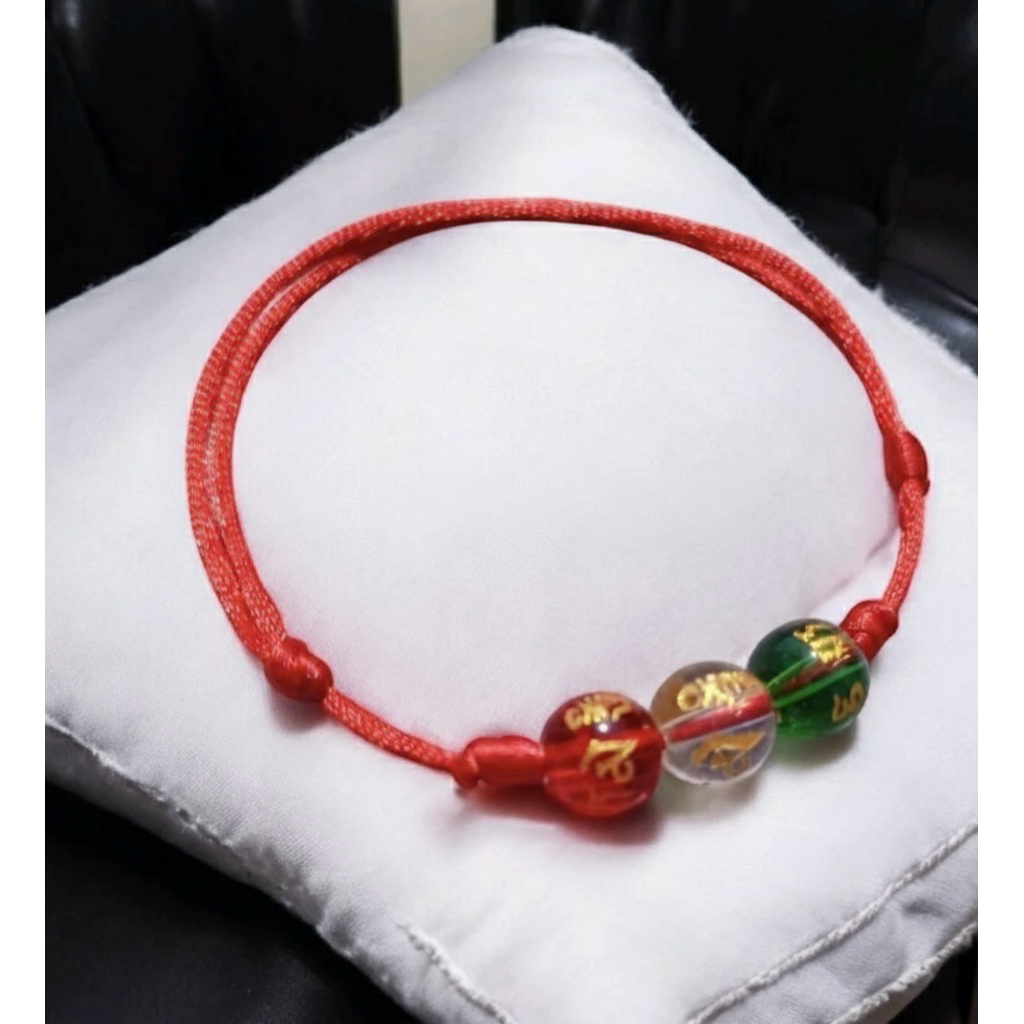GELANG TALI MERAH HITAM TIGA KRISTAL BATU TIBET MANTRA