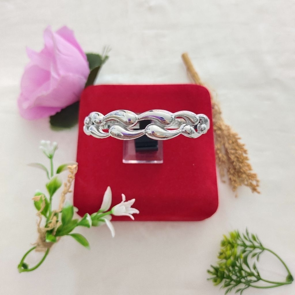 Gelang Bangle Bott*ga Titanium Import Asli