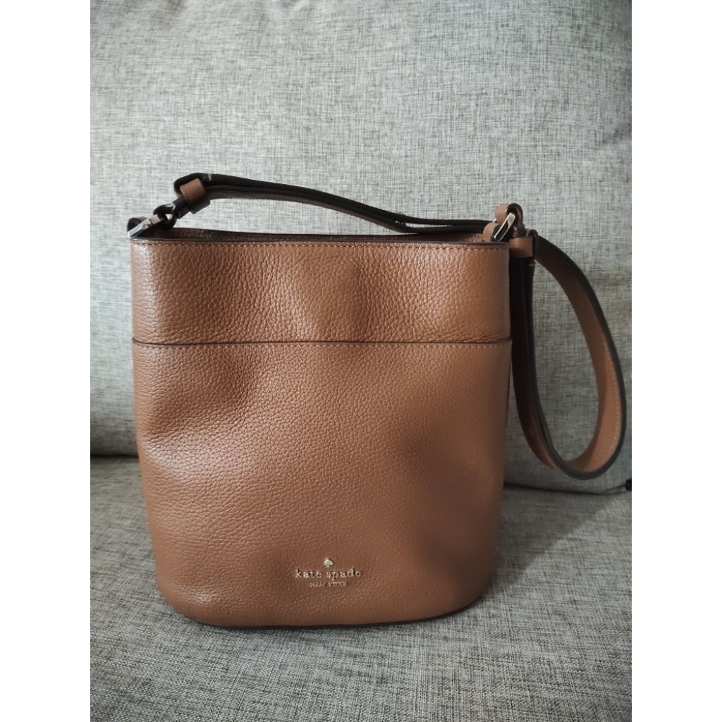 Kate Spade Leila Pebbled Leather Small Bucket Bag