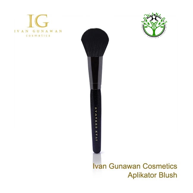 Ivan Gunawan Cosmetics Aplikator Blush On Dengan Brush Desain Khusus & Presisi by inez
