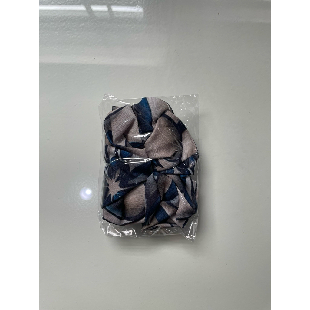 NEW BUKAN PRELOVED scrunchie pattern ikat rambut wanita