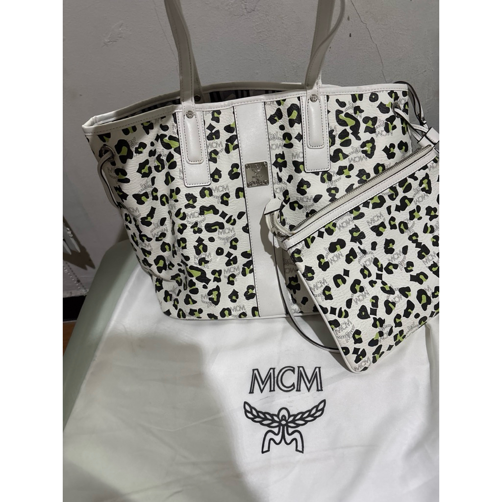 PL like New MCM  mirror