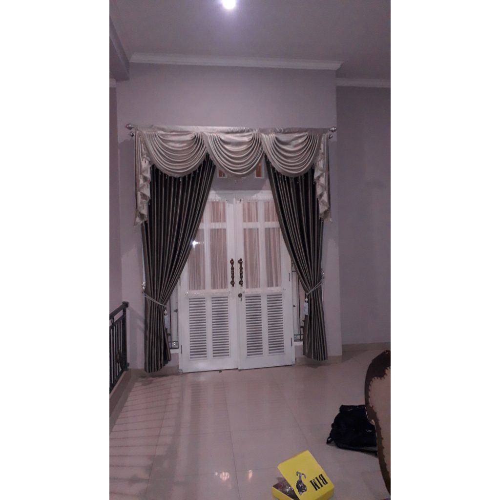 gorden poni gelombang pintu jendela