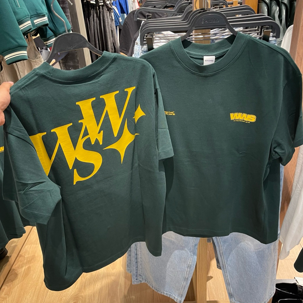 Kaus T-shirt BERSHKA MEN Jastip (jasa titip)