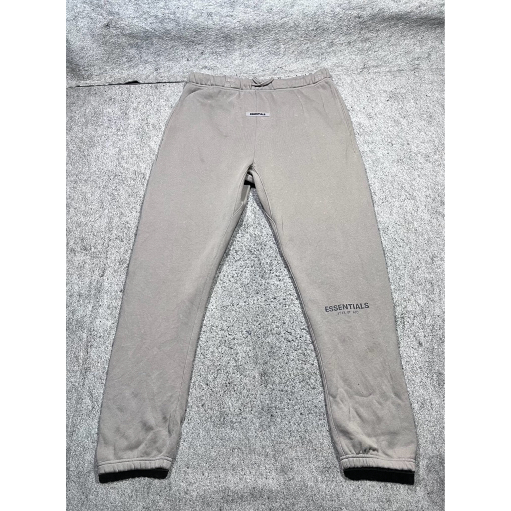 JUAL CELANA PANJANG TRAINING ESS**TIA*S,LD 46 PJG 115,PRICE 575K