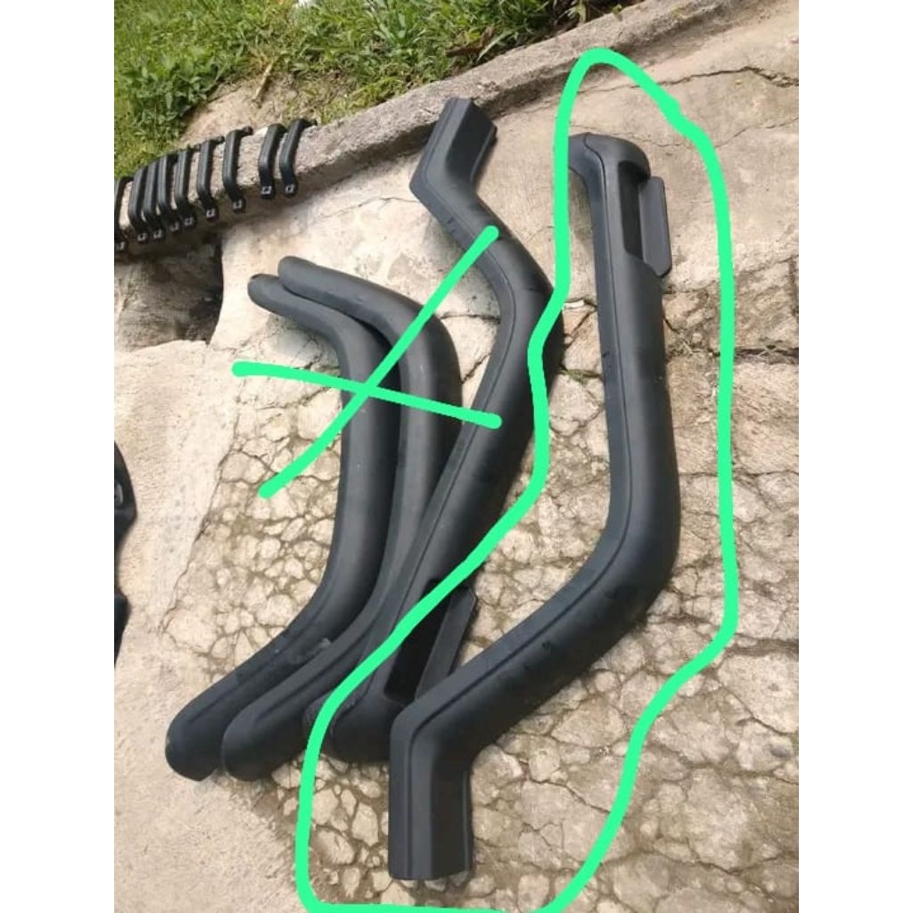 overfender wengler depan kiri