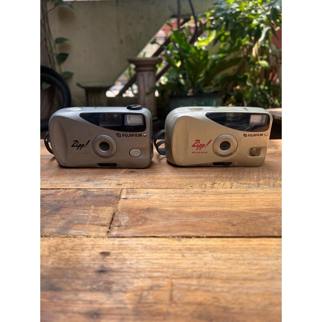 Kamera Poket Film / Pocket Camera Analog for Display, Fuji Film Zipp