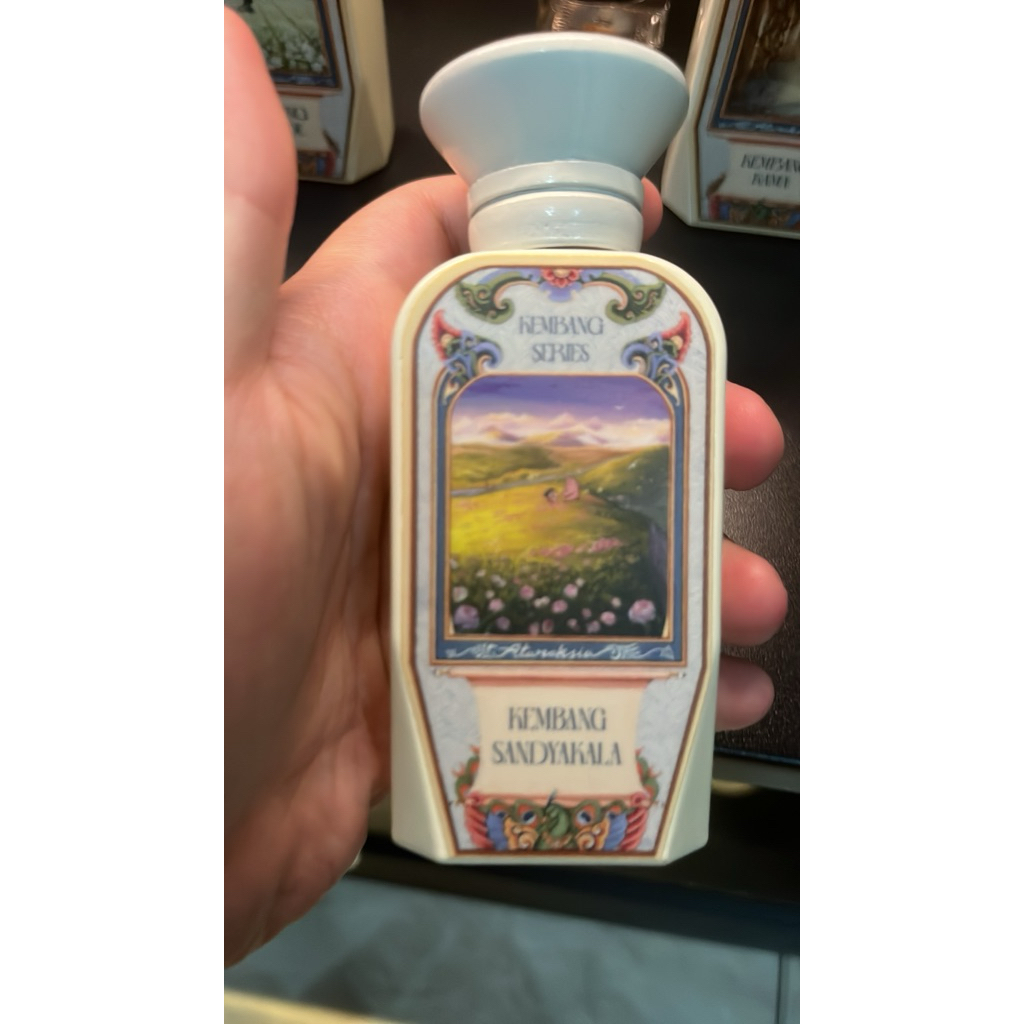 preloved kembang sandyakala ataraksia