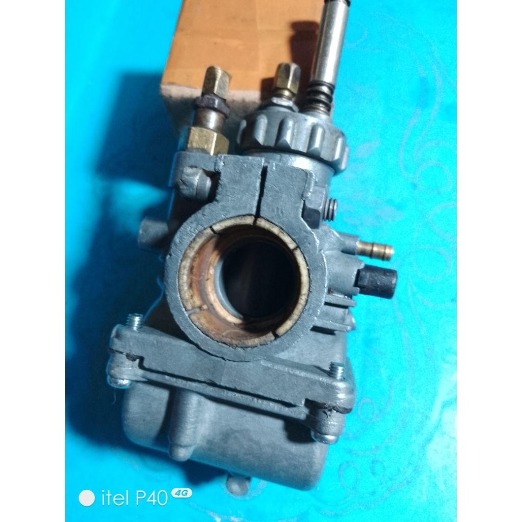a100-mikuni corpotion Karburator Suzuki original baca diskripsi