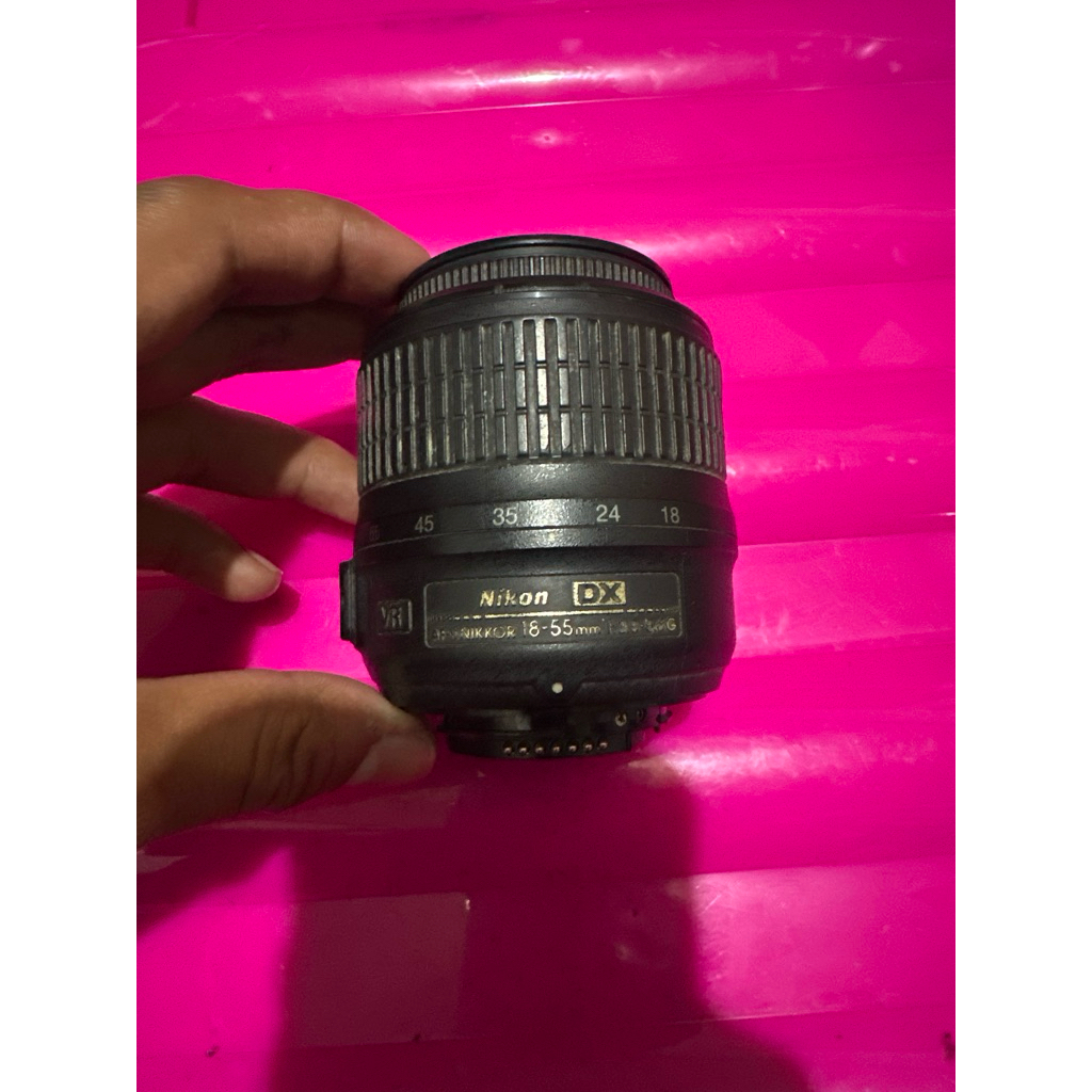 Lensa nikon Dx 18-55mm (Gambling belum tes)