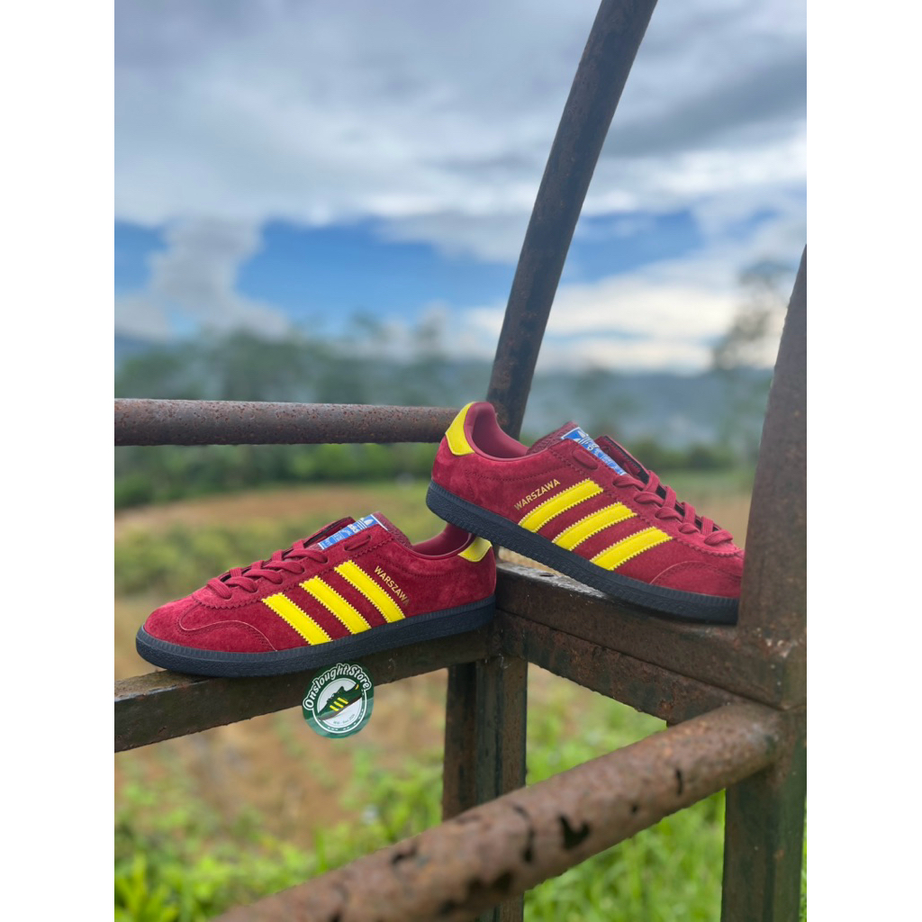 sepatu warszawa original