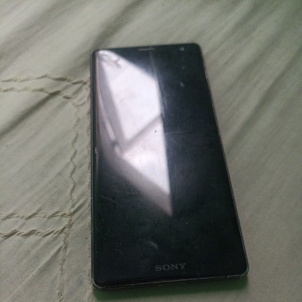 sony XZ2 matot