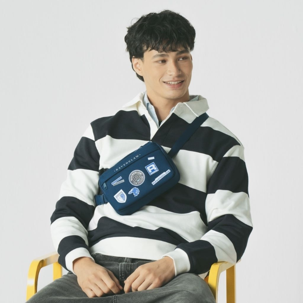 [PRE ORDER] CHRISTY NG X HARRY POTTER RAVENCLAW POUCH BAG