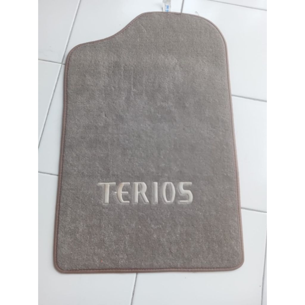 Karpet Mobil Daihatsu Terios Konde 2006-2015 Bagian Depan Kiri ( Penumpang )