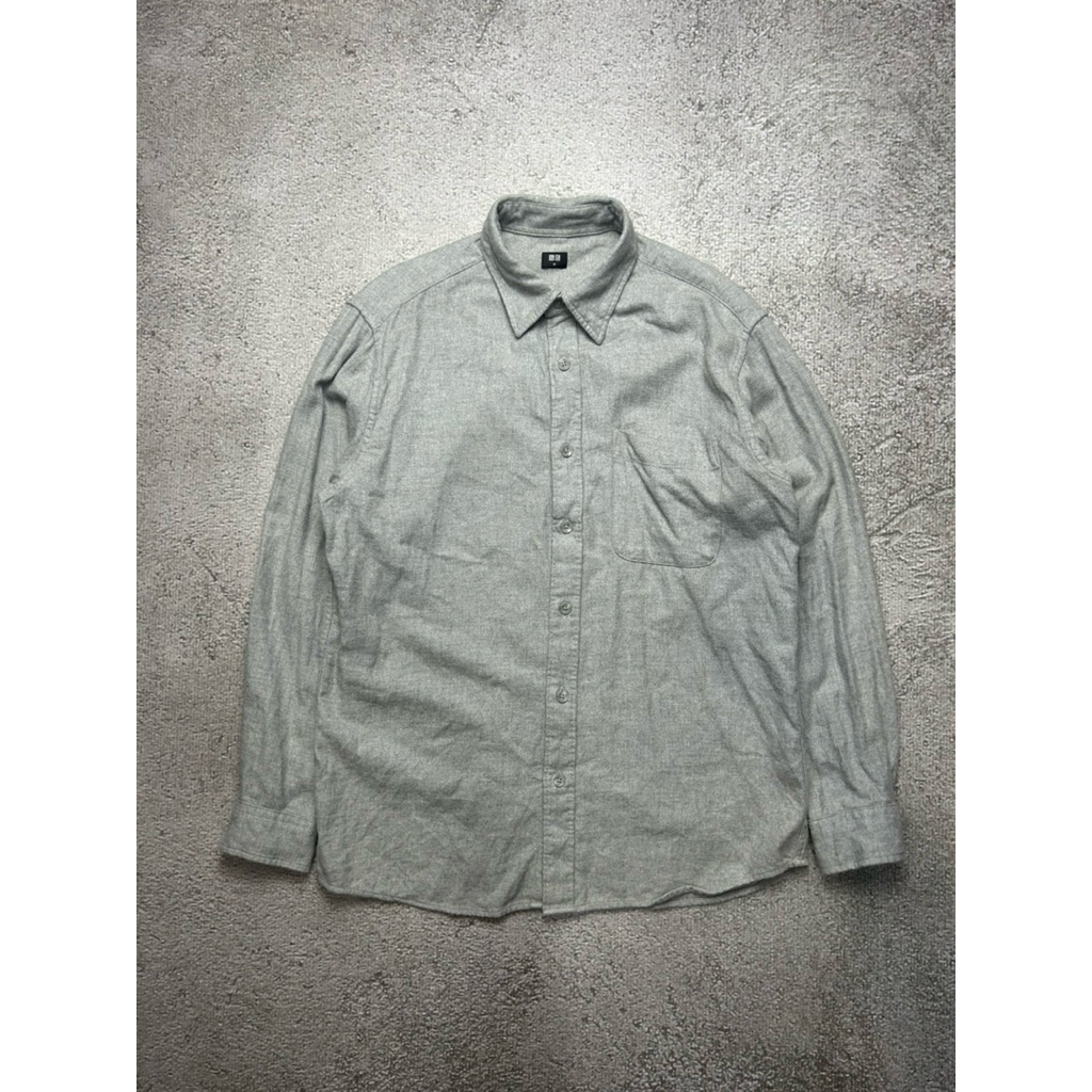 KEMEJA UNIQLO POLOS PRIA ORIGINAL