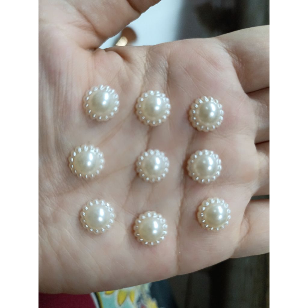 Mute Mutiara Setengah ( 11 pcs)