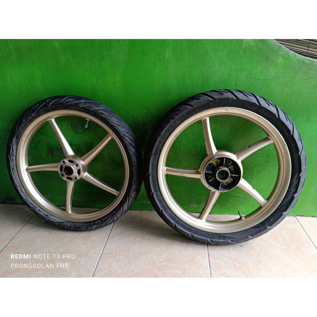 Velg Rossi copy rcb bekas scorpio