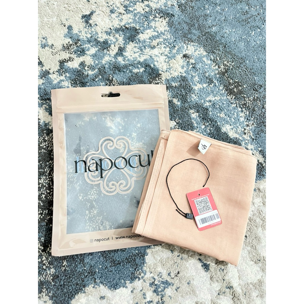 Kerudung segiempat napocut baru