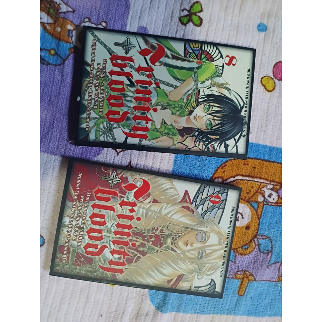 komik trinity blood cabutan