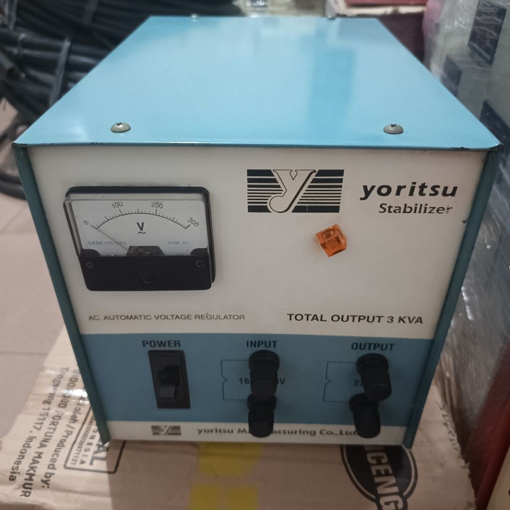 STABILIZER YORITSU 3000 WATT
