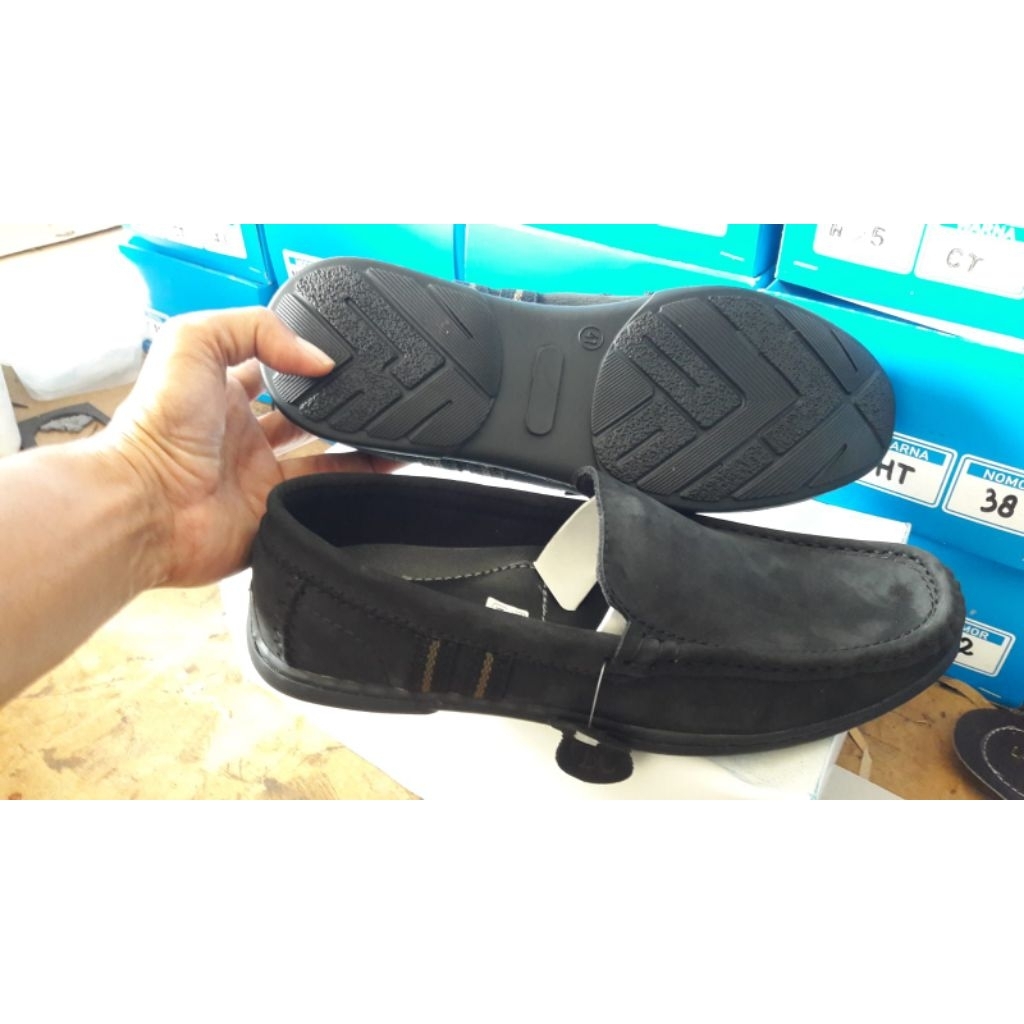 Sepatu Kulit Pria Coklat