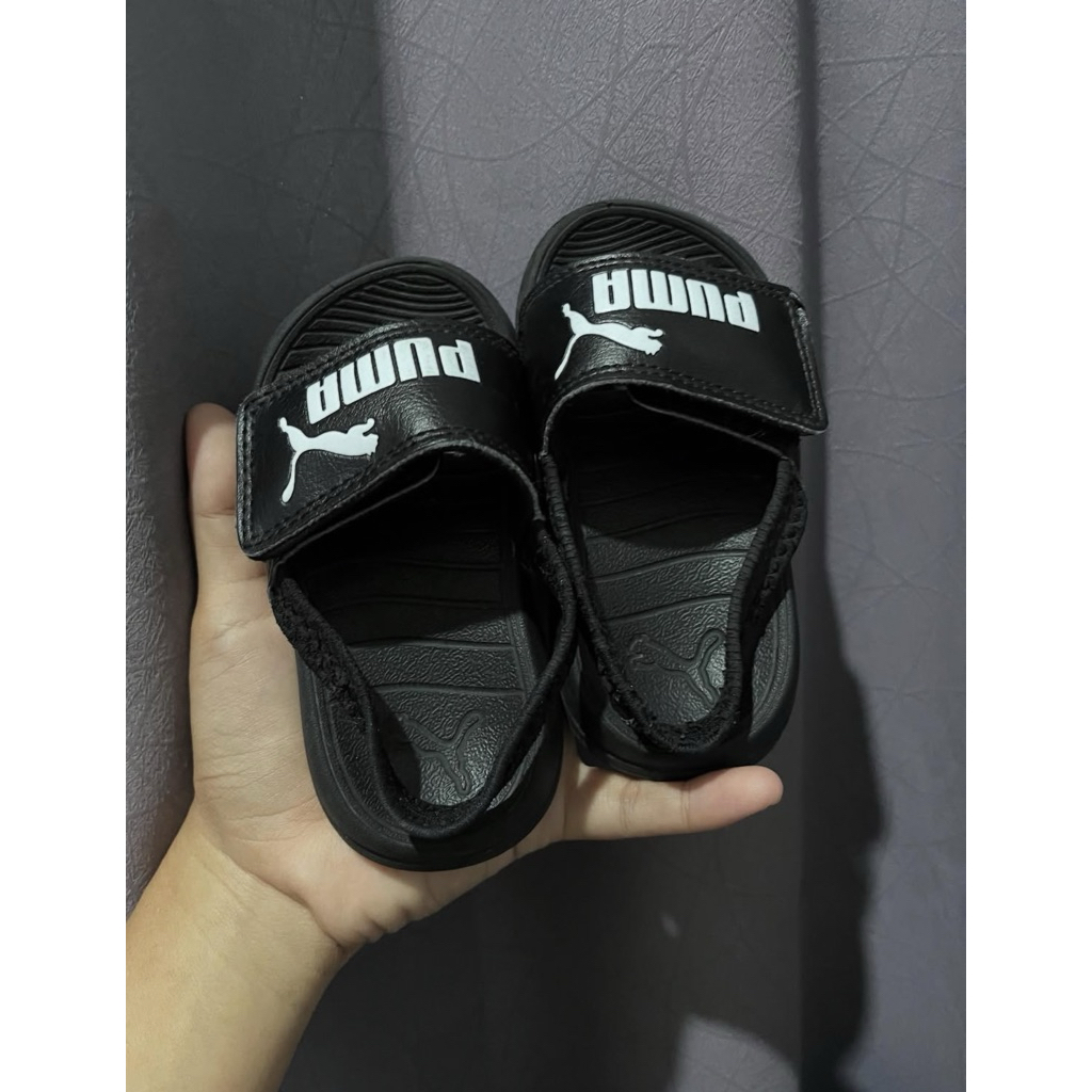 Preloved sepatu Nb 530