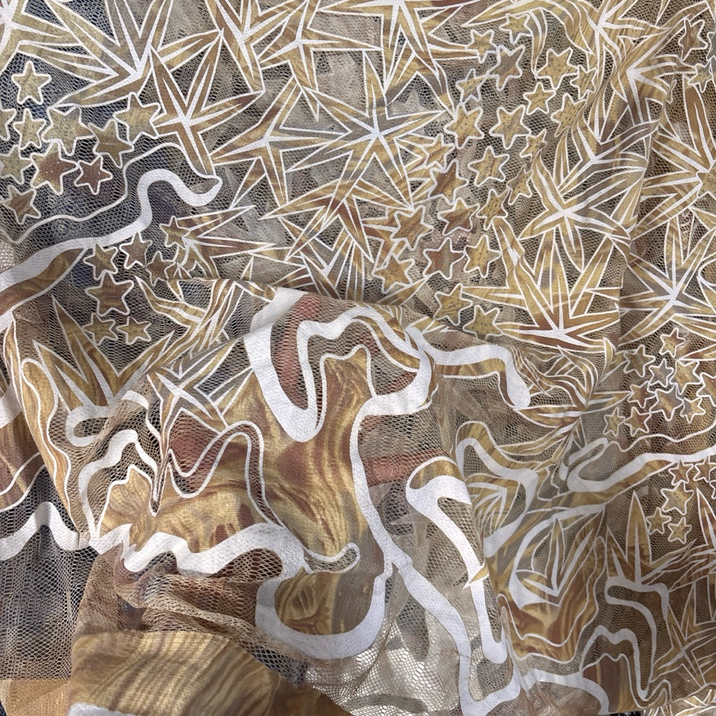 Kain Tile Brukat Motif Abstrak Bintang Cokelat Muda - Bahan Tile Premium crt