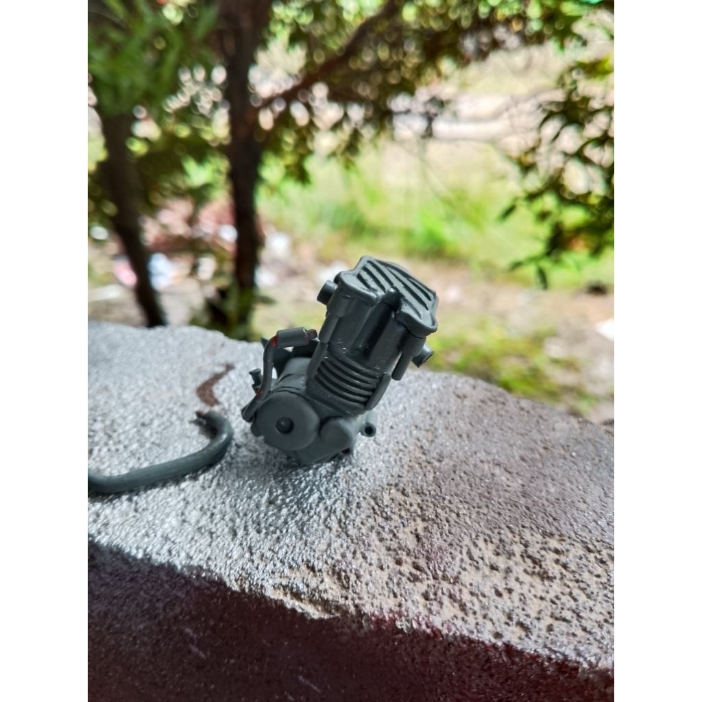 miniatur mesin motor 4 klep/haed kotak dan mesin biasa pnp kesemua miniatur motor