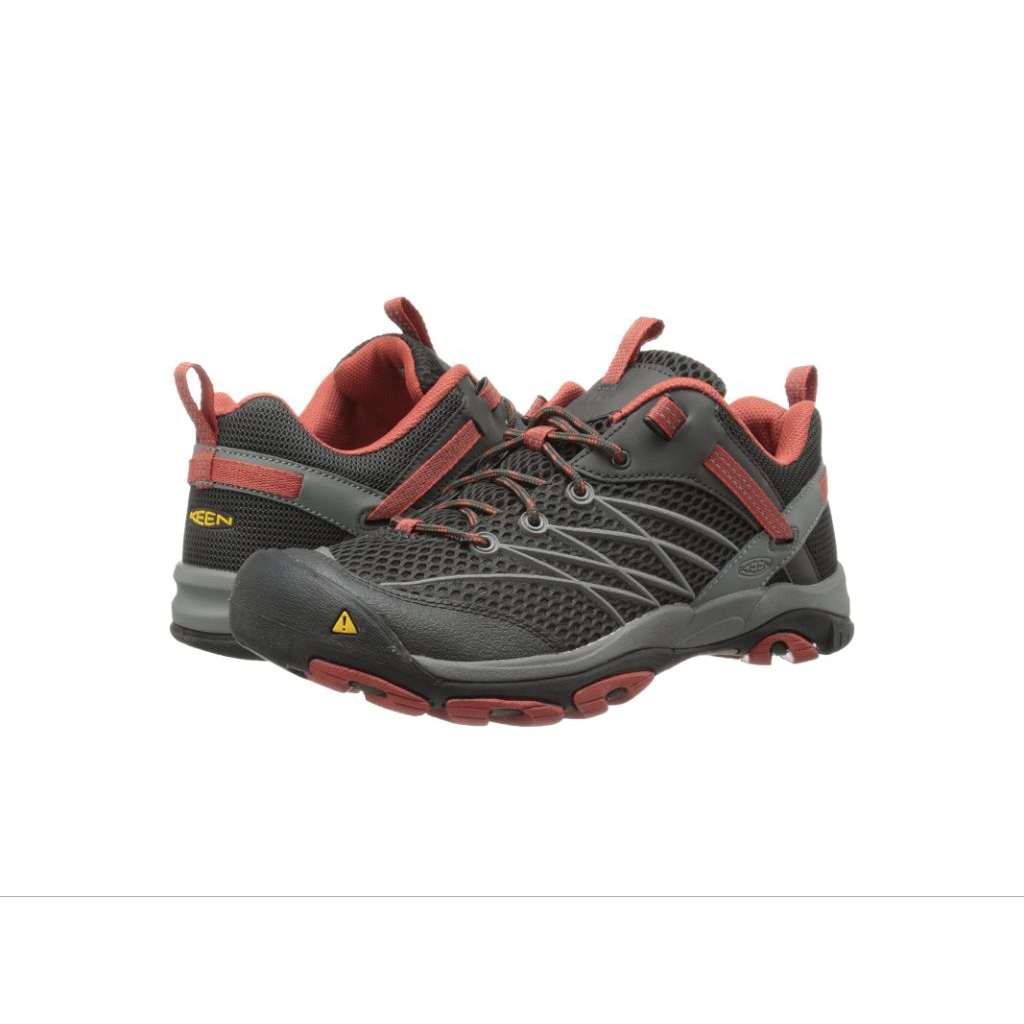 Sepatu hiking outdoor Keen Marshall Mid