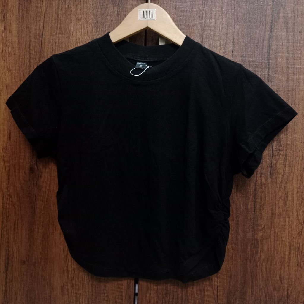 Kaos Crop Top Wanita Hitam Polos | Basic Casual