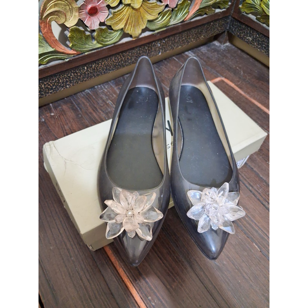 PRELOVED | sepatu NCY